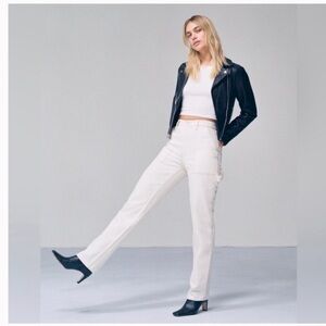 Abercrombie & Fitch Curve Love Ultra High Rise 90s Cream Straight Leg Jeans